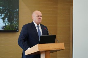 Красноярск. Главой города избран Владислав Логинов