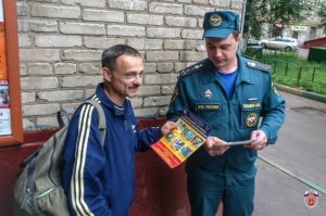 Омск. Специалисты активизируют сезонную работу по профилактике пожаров