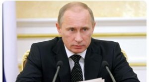 Президент РФ. Владимир Путин требует привлекать к ответственности чиновников, тормозящих программу электронных услуг для населения